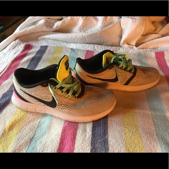 Nike runners - Picture 4 of 4